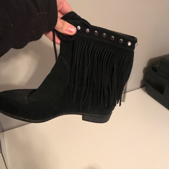 Michael Kors Fringe Boot size 6.5 - Picture 2 of 3